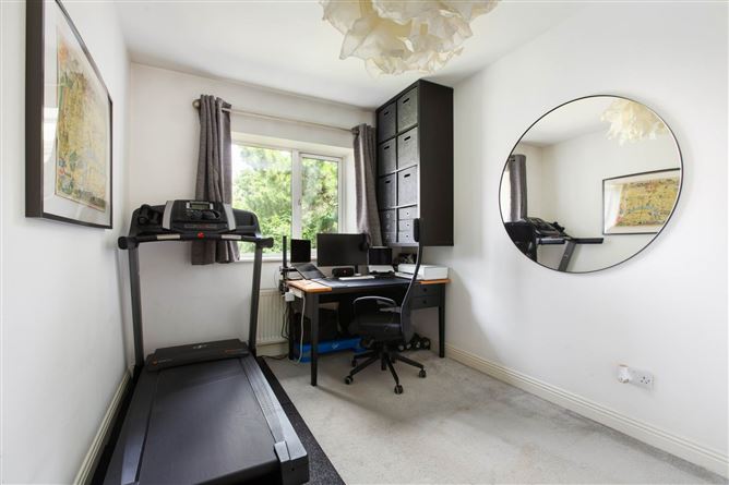 142 Westminster, Castle Court, Kilgobbin Wood, Sandyford, Dublin 18, County Dublin