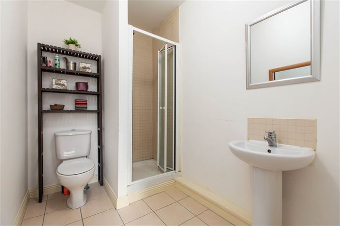 142 Westminster, Castle Court, Kilgobbin Wood, Sandyford, Dublin 18, County Dublin