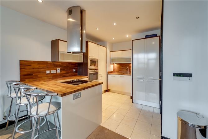 Apartment 708, Beacon One  Sandyford  Dublin, Dublin 18, Dublin