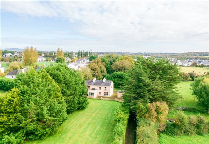 Rosehill House, Golf Links Road, Roscommon, Co. Roscommon