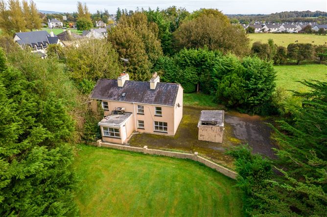 Rosehill House, Golf Links Road, Roscommon, Co. Roscommon