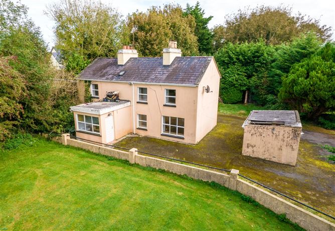 Rosehill House, Golf Links Road, Roscommon, Co. Roscommon
