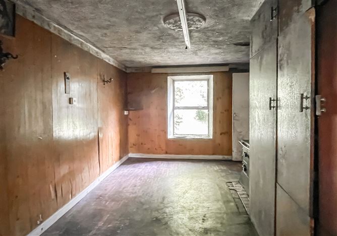 Rosehill House, Golf Links Road, Roscommon, Co. Roscommon