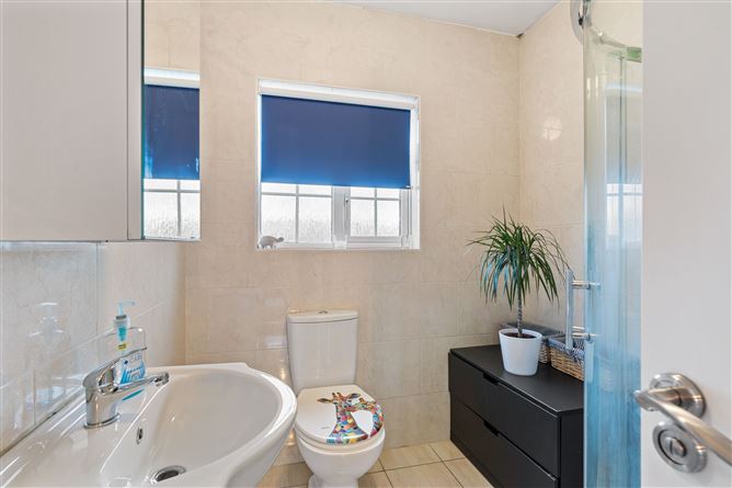 93 Scholarstown Park, Rathfarnham, Dublin 16