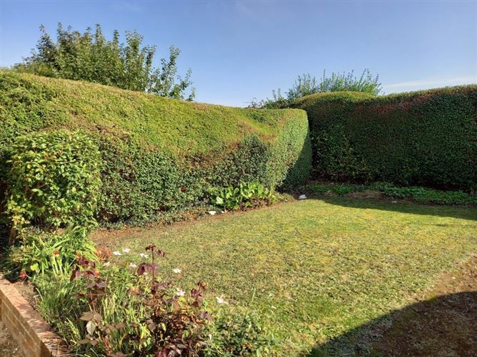37 Avondale Park, Ballintemple, Cork., Ballintemple, Cork