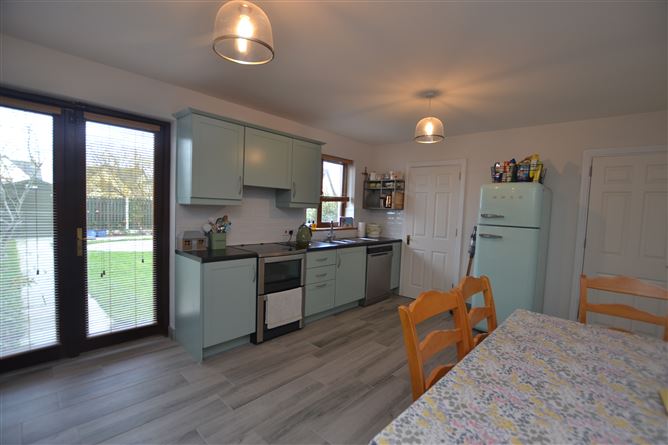 8 Middletown Valley, Riverchapel, Courtown, Wexford