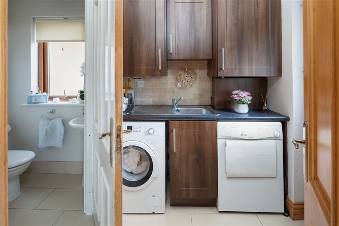 30 The Crescent, Castlerock, Midleton, Cork