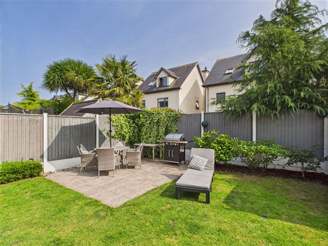 30 The Crescent, Castlerock, Midleton, Cork