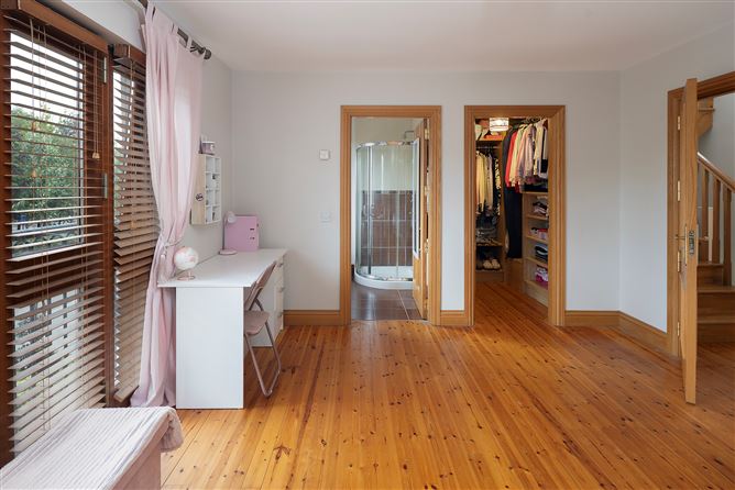 30 The Crescent, Castlerock, Midleton, Cork
