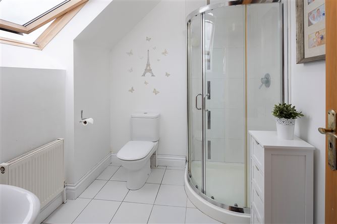 30 The Crescent, Castlerock, Midleton, Cork