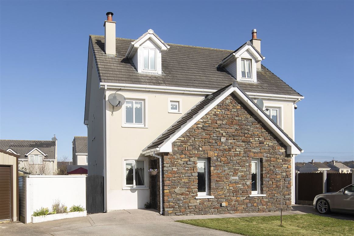 10 The Green, Lus an Ime, Cloyne, Co. Cork Sherry FitzGerald O