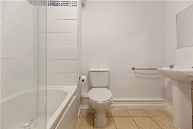 28c Landsdowne Valley, Slievebloom Road, Drimnagh, Dublin 12