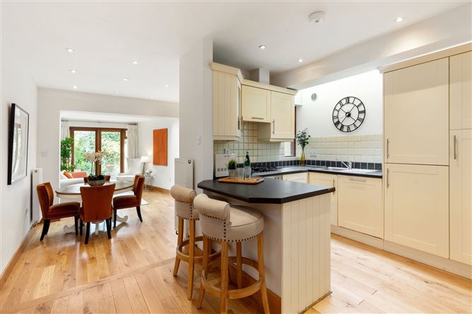 97 Foxrock Avenue, Blackrock, Co. Dublin