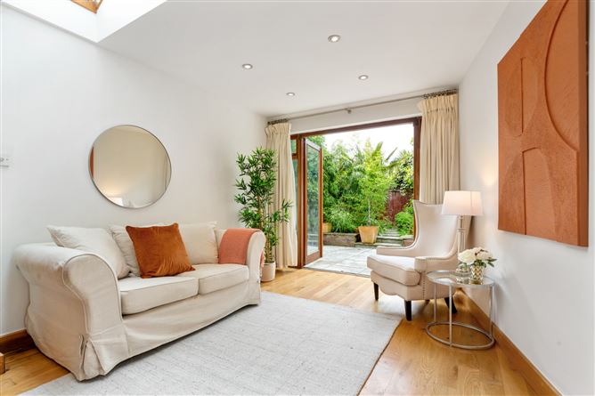 97 Foxrock Avenue, Blackrock, Co. Dublin