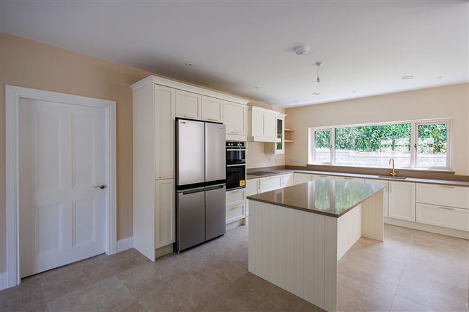 24 Long Meadows, Old Sion Road, Kilkenny