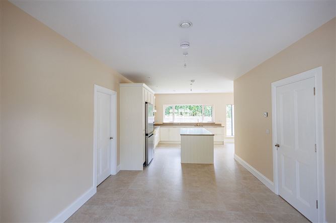 24 Long Meadows, Old Sion Road, Kilkenny