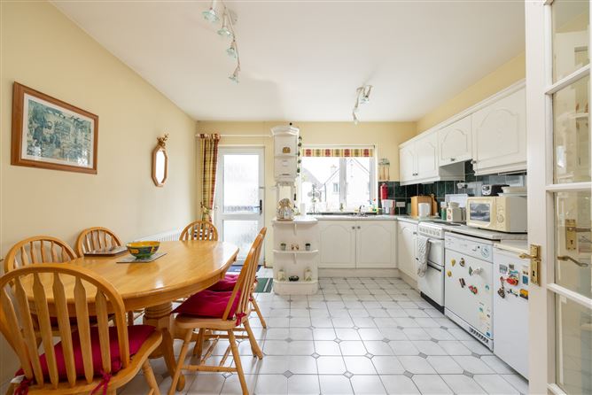 San Miguel, 9 St. Michaels Court, Gorey, Co. Wexford