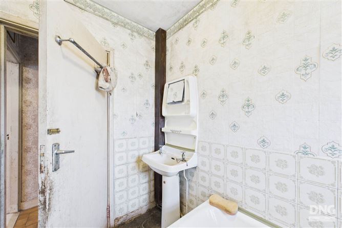 Residence & Lands On C. 26.00 Acres, Cloonlaughnan, Mount Talbot, County Roscommon