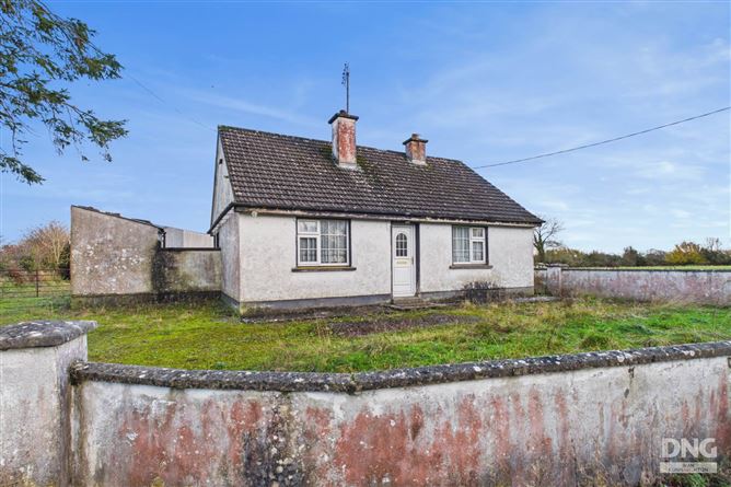 Residence & Lands On C. 26.00 Acres, Cloonlaughnan, Mount Talbot, County Roscommon