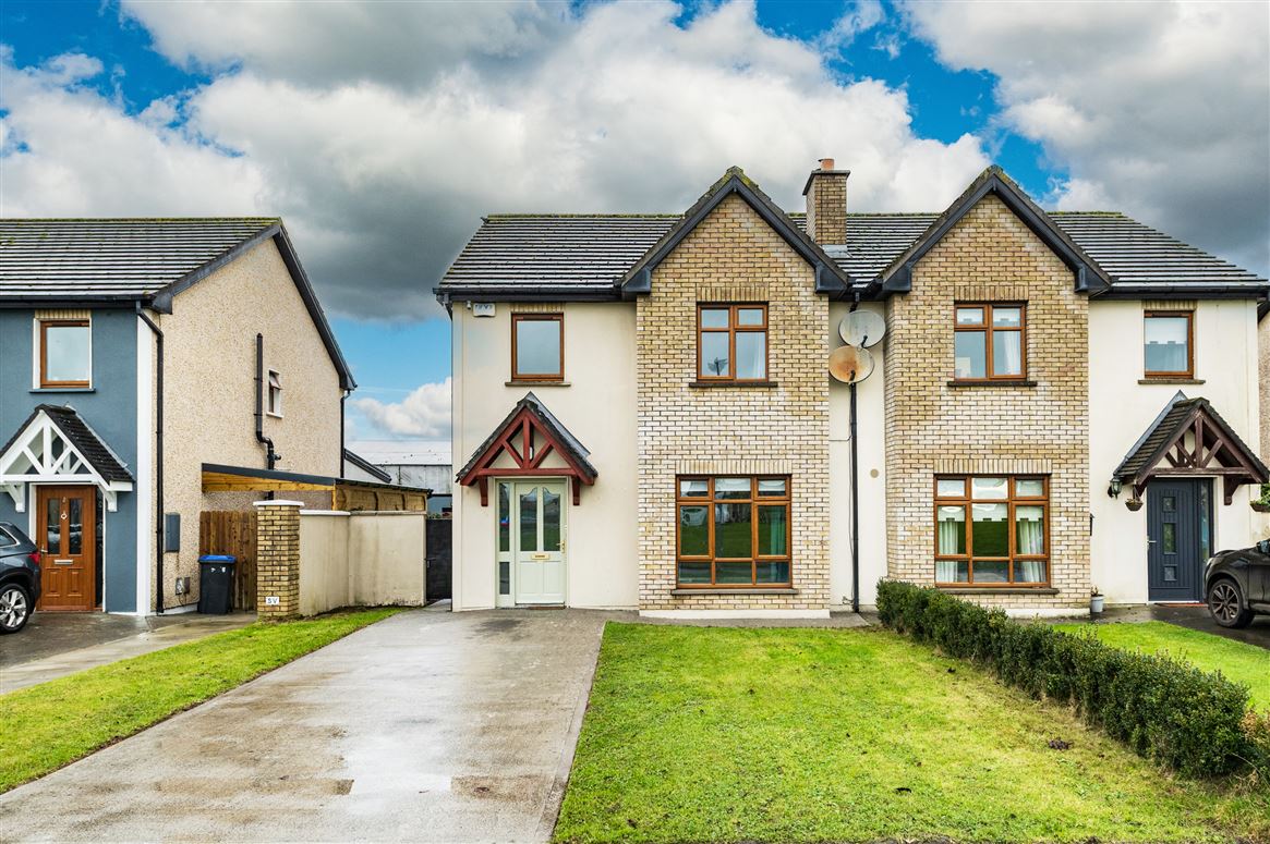 8 Grange Hall, Mountmellick, Laois
