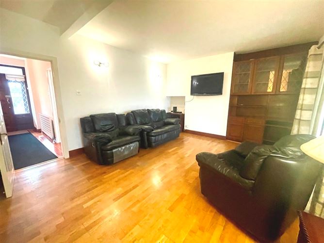 Wheatfield Road, Palmerstown, Dublin 20