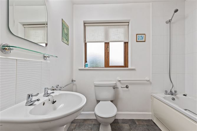 Photo 19 of 25 — No. 22 Elderwood, Castlebridge, Wexford