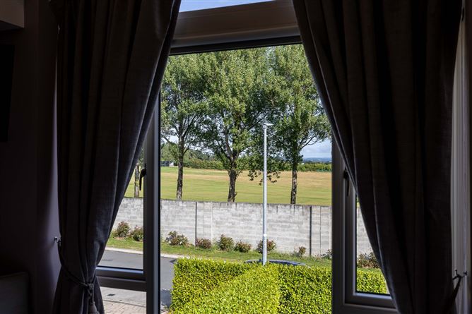 Photo 12 of 18 — 41 Seaview Way, Cnoc Na Mara, Blackrock, Co. Louth