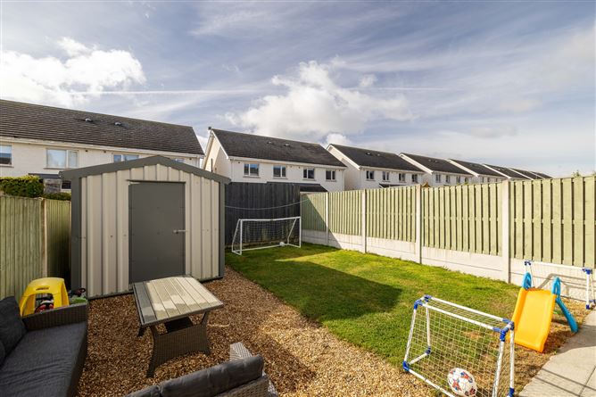 Photo 14 of 18 — 41 Seaview Way, Cnoc Na Mara, Blackrock, Co. Louth
