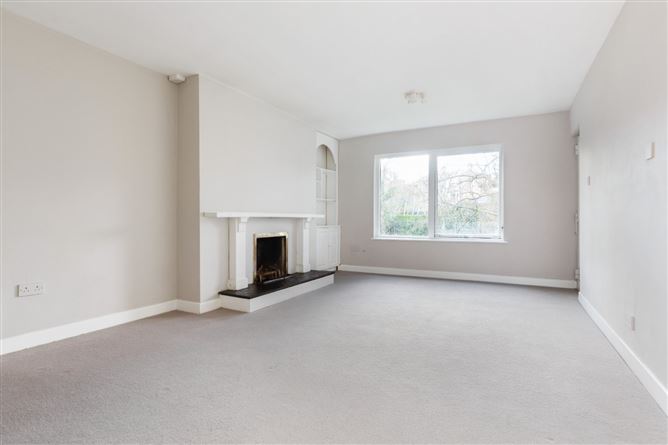 10 Packenham, Sloperton, Monkstown, Co. Dublin