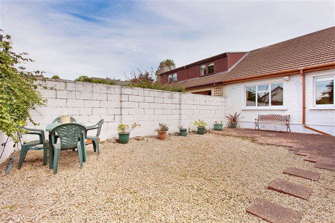 45 Mountdown Park, Manor Estate, Dublin 12