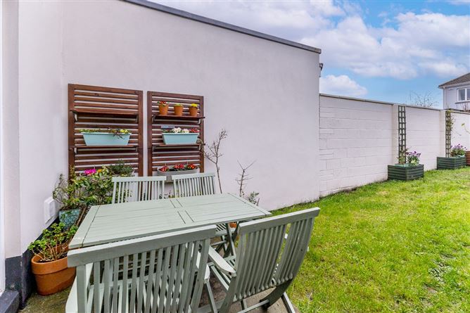 6 Holywell Heights, Swords,   County Dublin