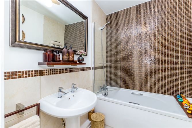 6 Holywell Heights, Swords,   County Dublin