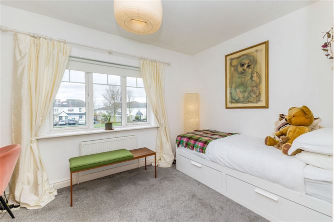 6 Holywell Heights, Swords,   County Dublin