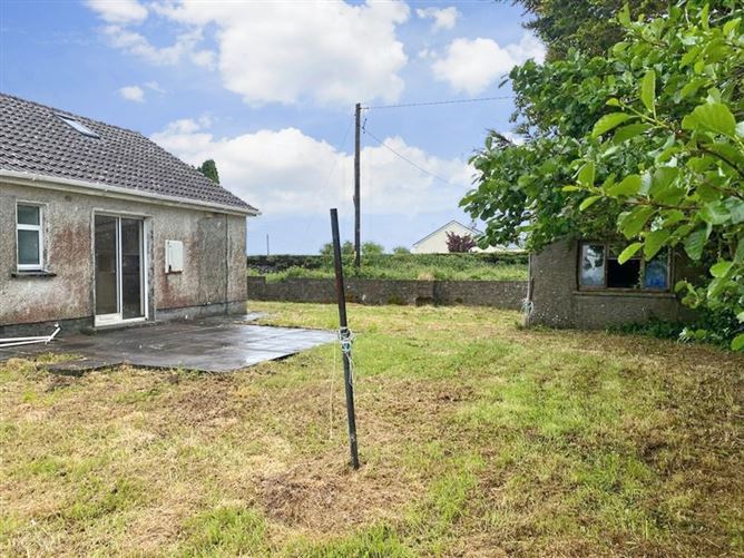 Knockroe, Dunmore, Tuam, Co. Galway