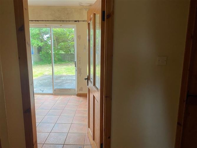 Knockroe, Dunmore, Tuam, Co. Galway