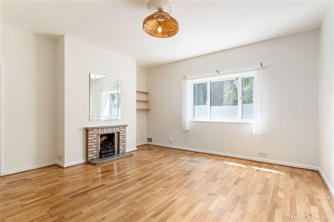 102 Cedar House, Mespil Estate, Sussex Road, Dublin 4