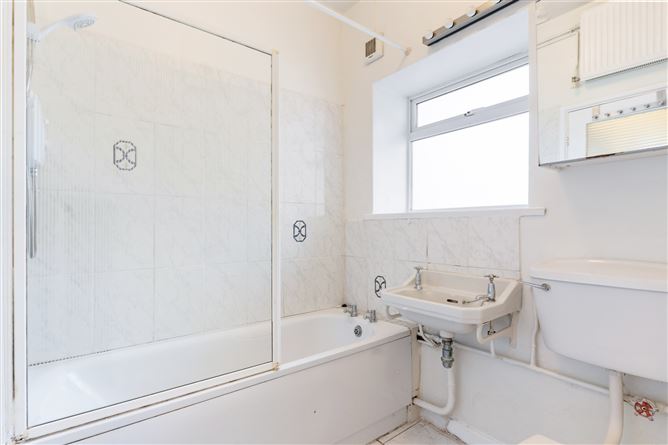 102 Cedar House, Mespil Estate, Sussex Road, Dublin 4