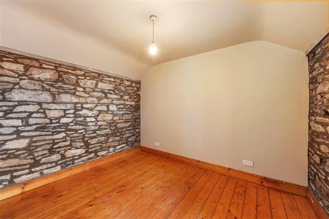 Ivy House, Main Street, Whitegate, Co. Cork