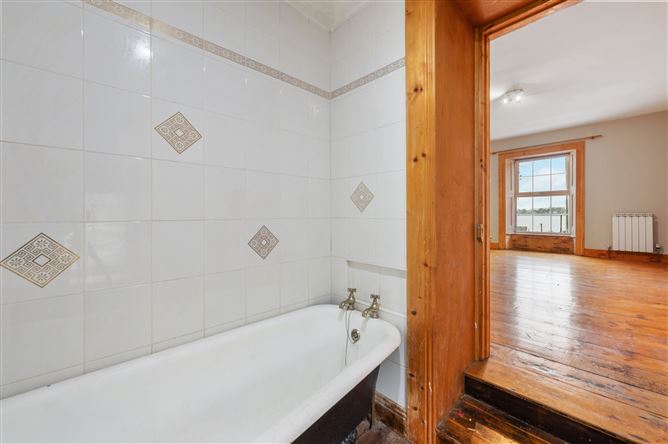 Ivy House, Main Street, Whitegate, Co. Cork