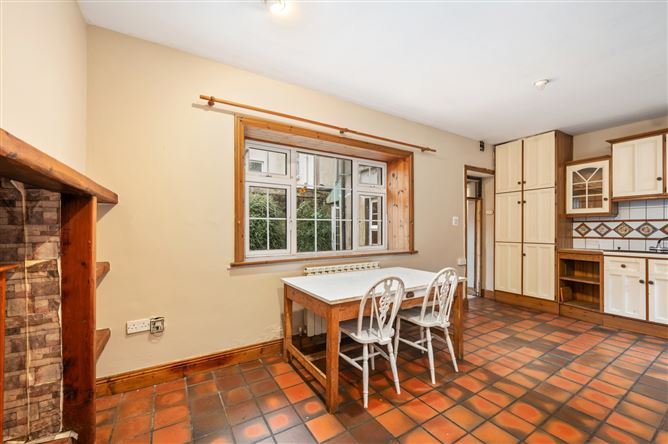 Ivy House, Main Street, Whitegate, Co. Cork