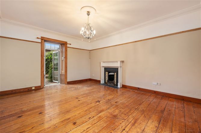 Ivy House, Main Street, Whitegate, Co. Cork