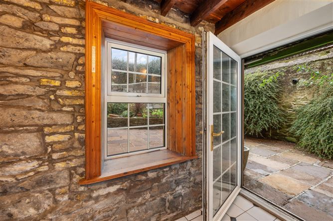 Ivy House, Main Street, Whitegate, Co. Cork