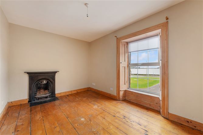 Ivy House, Main Street, Whitegate, Co. Cork