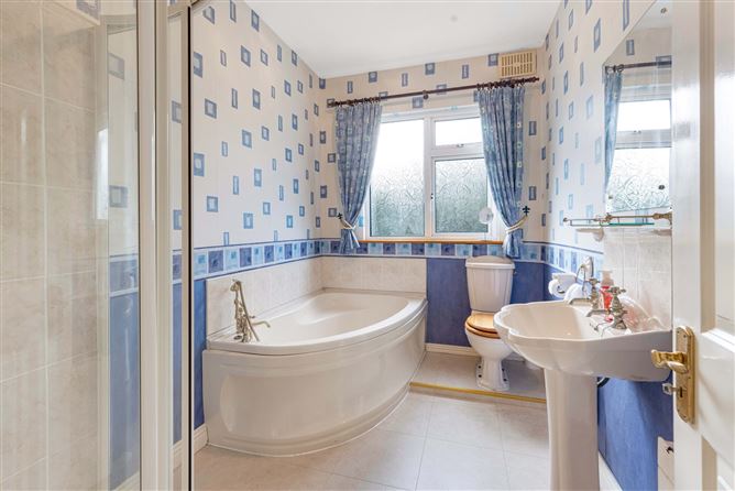 3 Peacockstown Estate, Peacockstown, Dublin 15