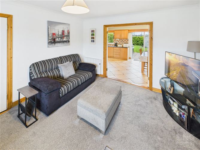 19 Oakfield, Tullamore, Co. Offaly