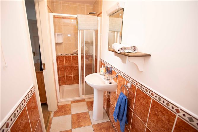 Photo 12 of 22 — 4 Tralee Bay Holiday Village, Aughacasla South, Co. Kerry