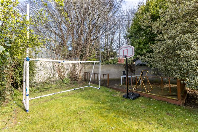 23 Shanliss Drive, Santry, Dublin 9
