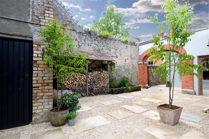 Montpelier, Ardeevin Road, Dalkey, Co. Dublin
