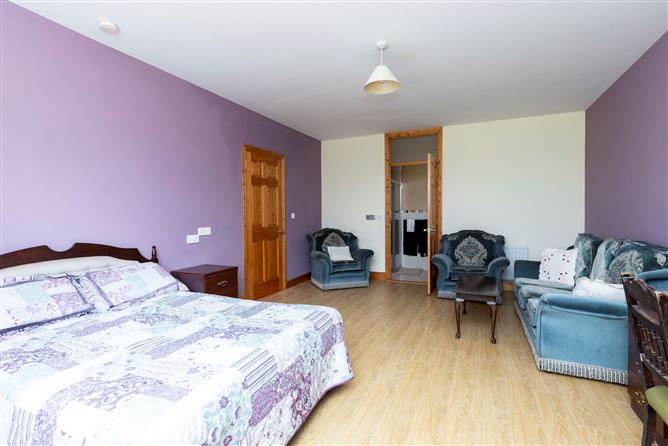 Dungummin Upper, Mountnugent, Co. Cavan