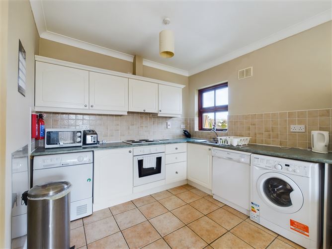 29 Pebble Lawn, Pebble Beach, Tramore, Waterford